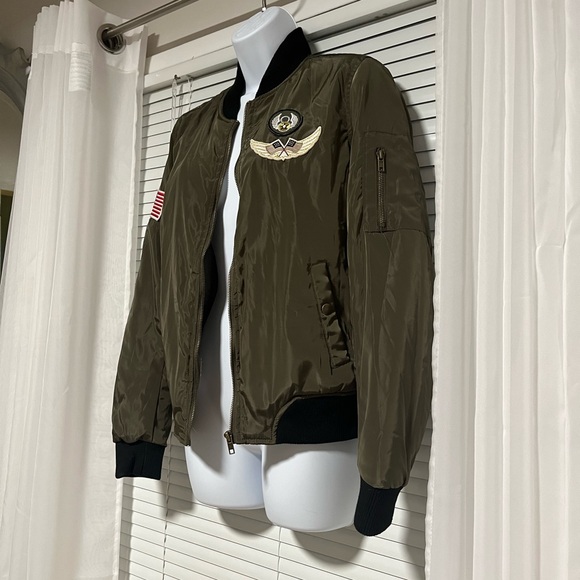 Aviation Bomber Jacket with Fur - Picture 2 of 7